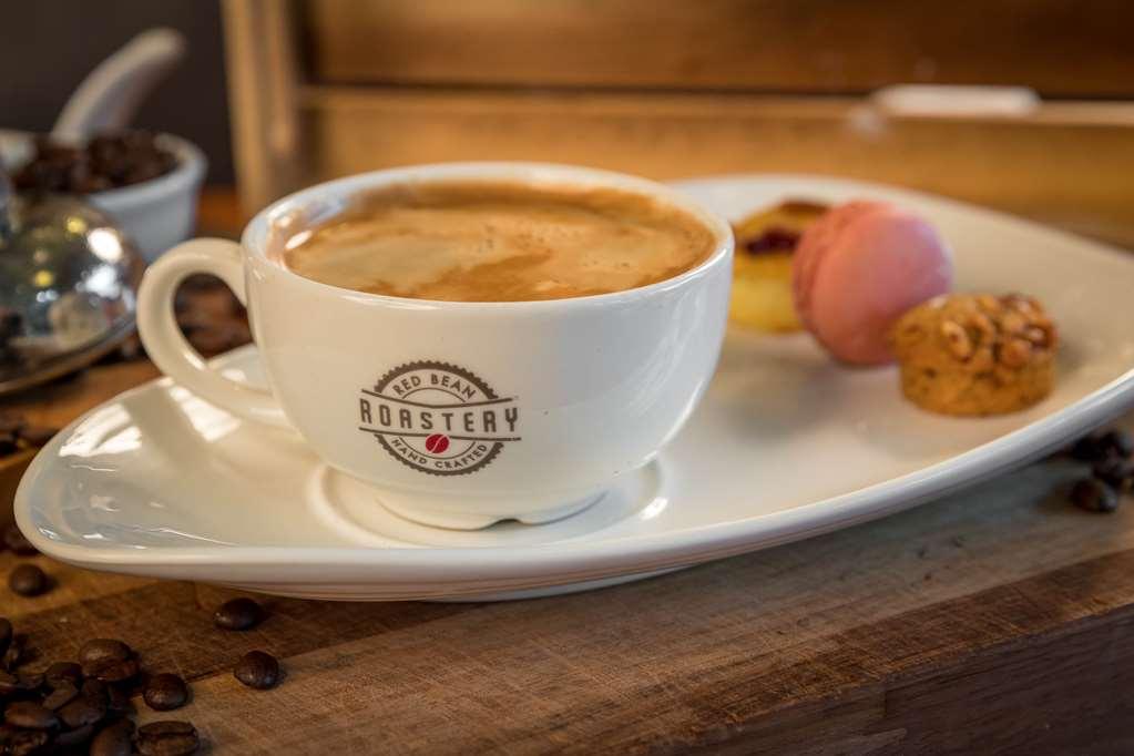 Clayton Hotel Dublin Airport Coolock Restoran foto Red Bean Roastery