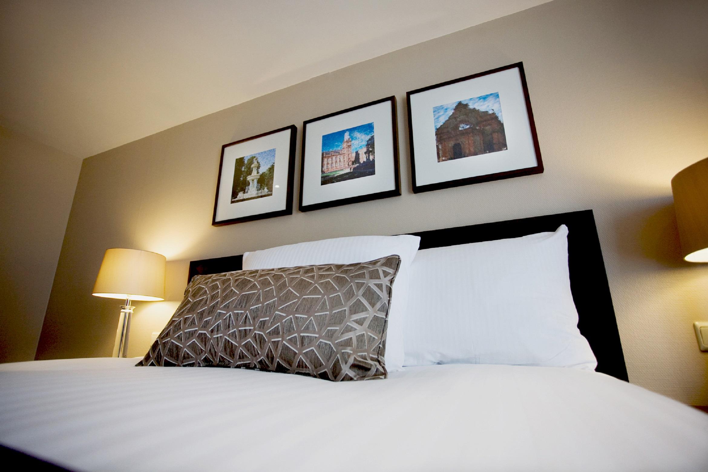 Clayton Hotel Dublin Airport Coolock Bagian luar foto A room at the hotel