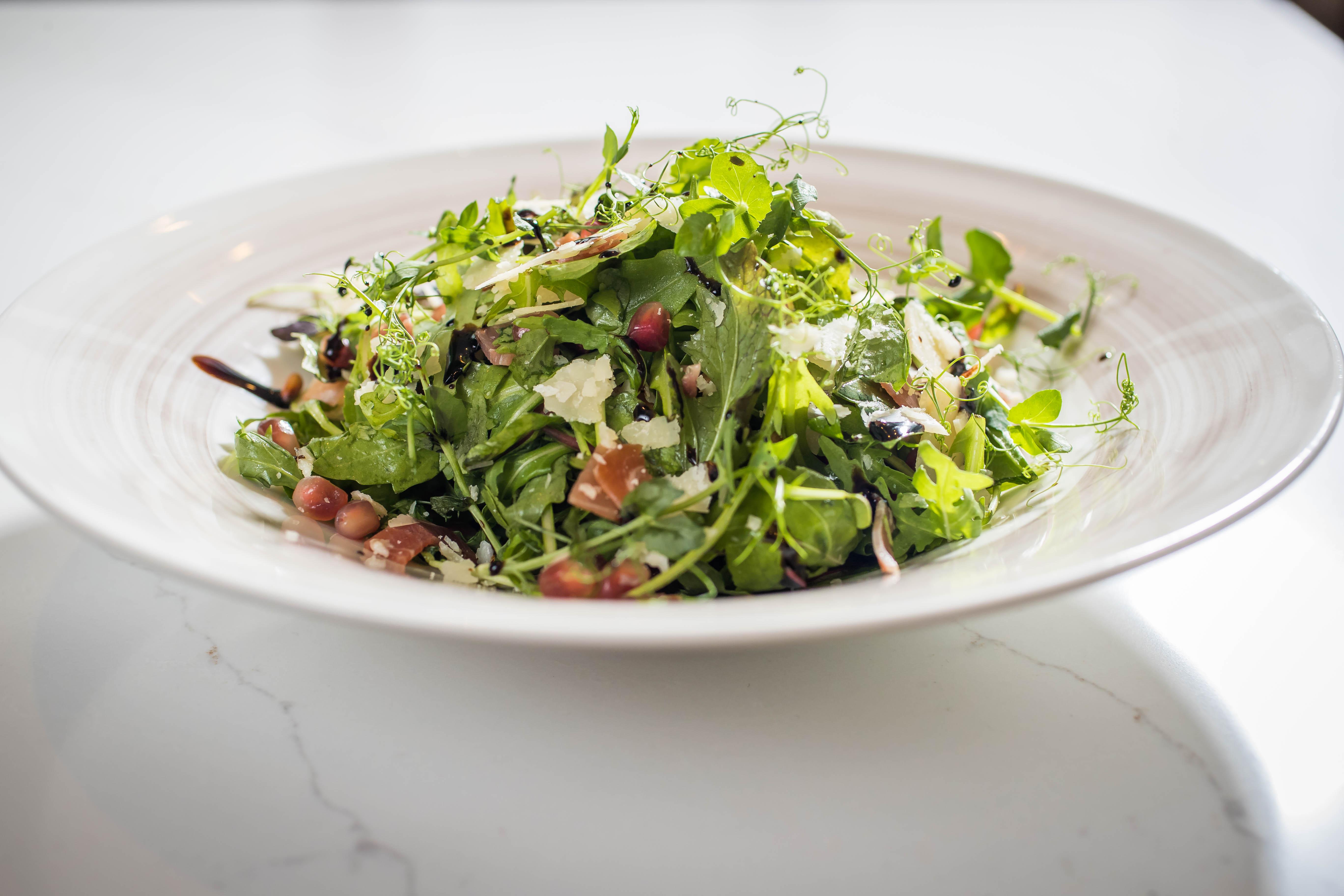 Clayton Hotel Dublin Airport Coolock Bagian luar foto Salad with peas, beans, bacon, and avocado