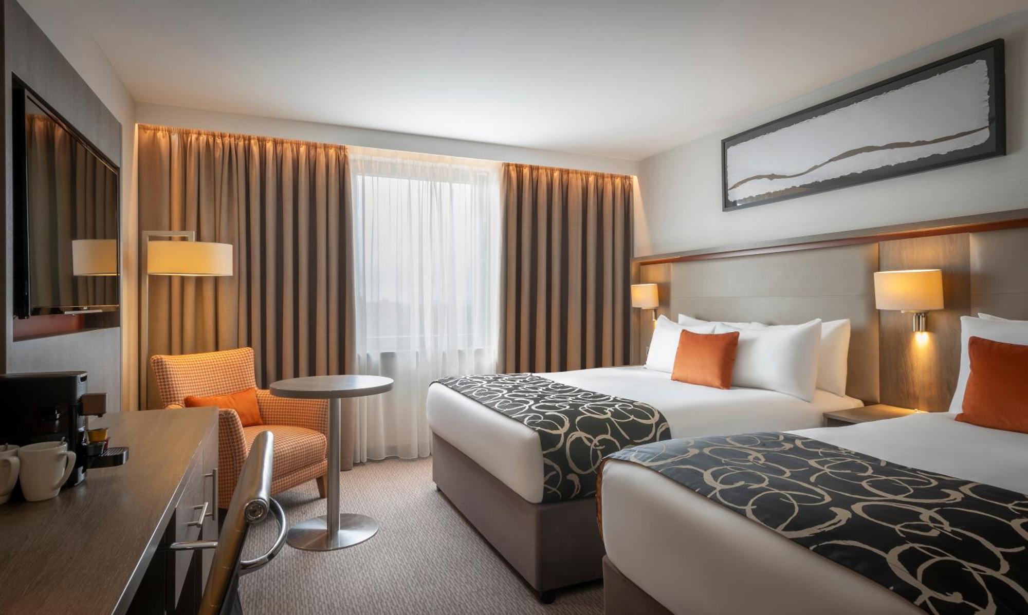 Clayton Hotel Dublin Airport Coolock Bagian luar foto