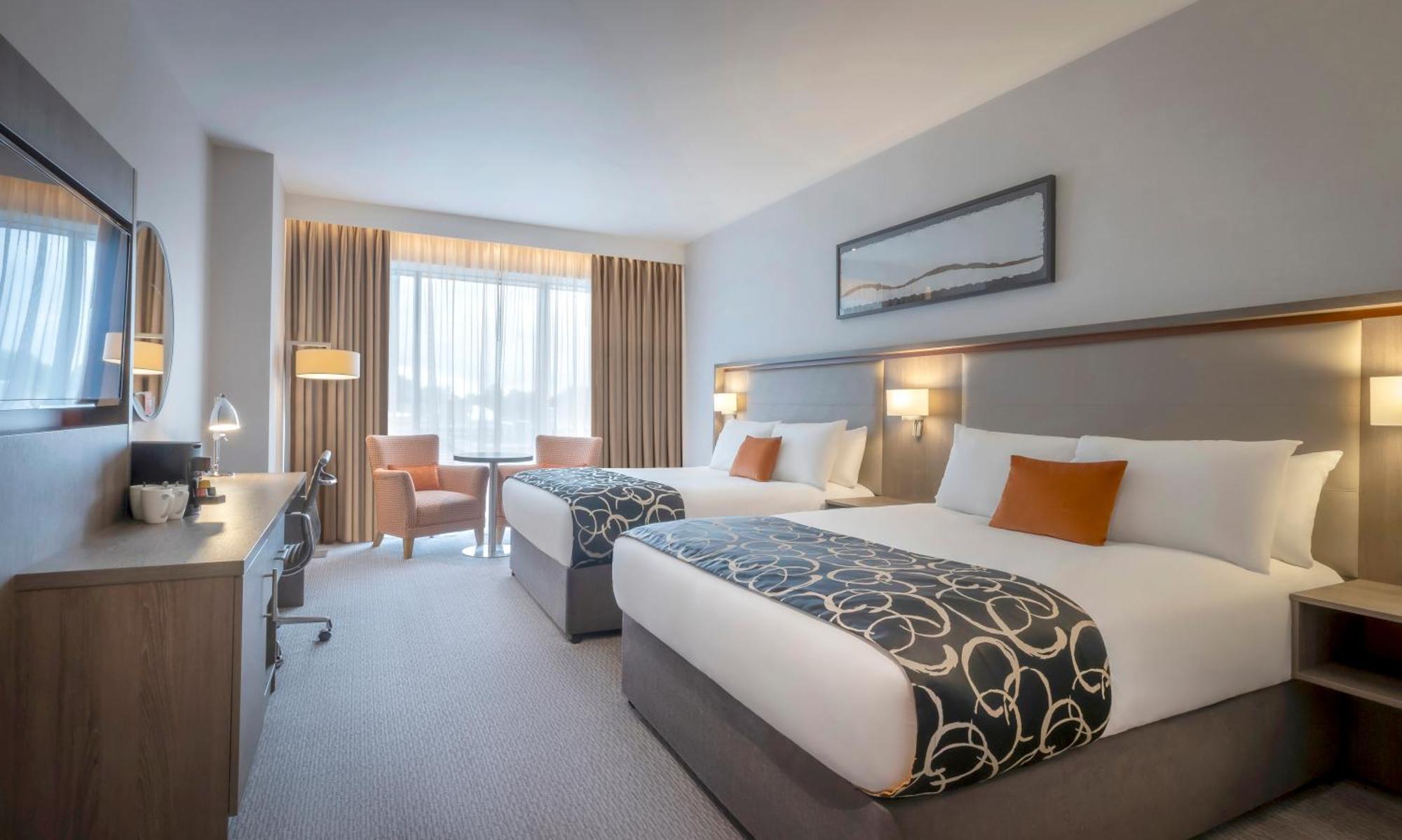 Clayton Hotel Dublin Airport Coolock Bagian luar foto