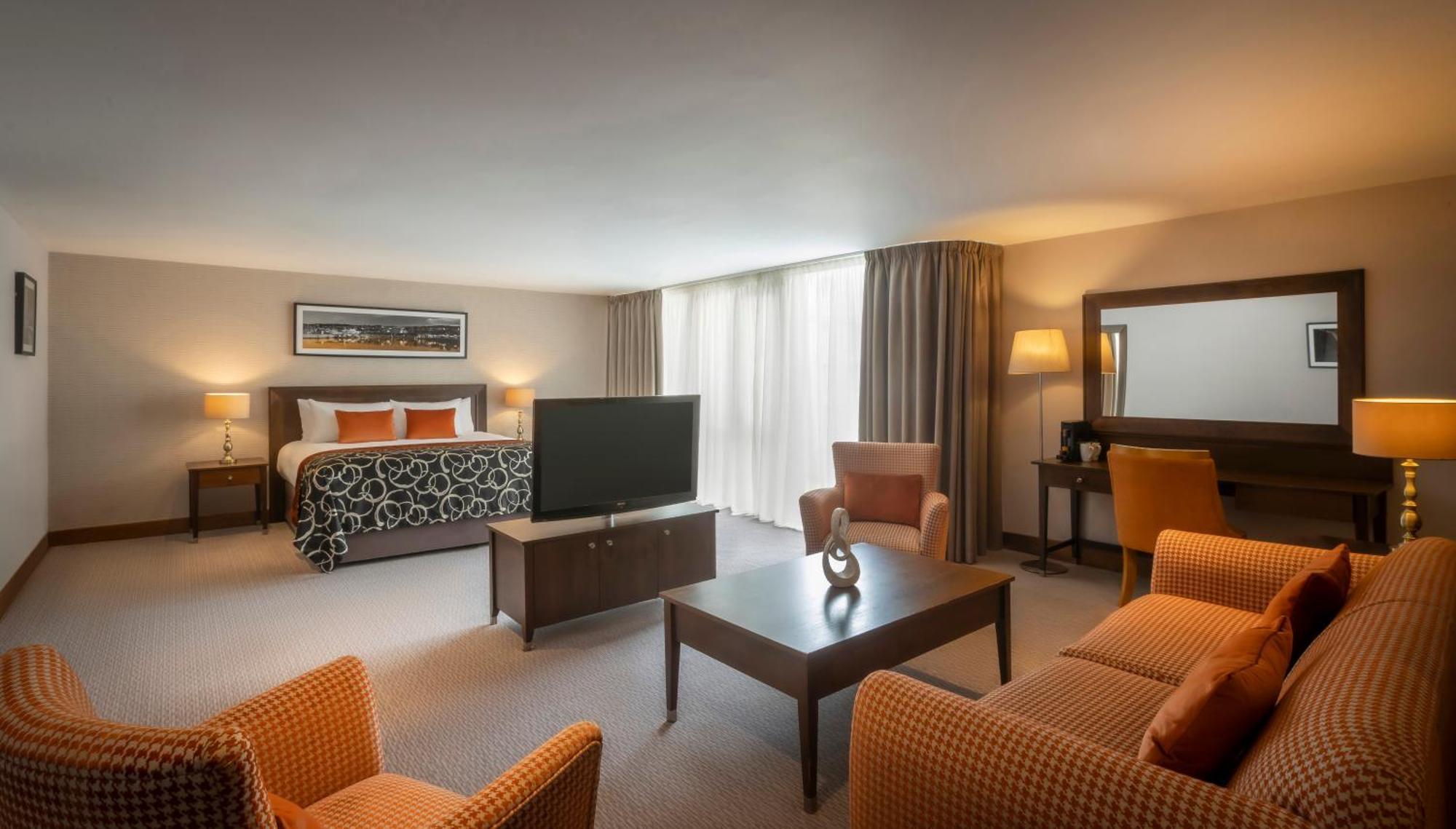 Clayton Hotel Dublin Airport Coolock Bagian luar foto
