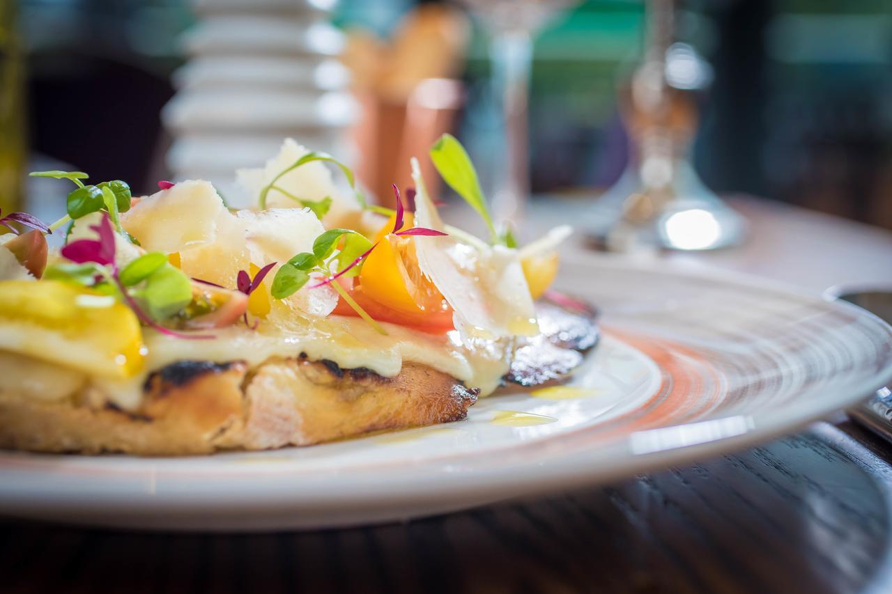 Clayton Hotel Dublin Airport Coolock Bagian luar foto Menu